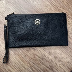 Michael Kors Clutch Wristlet
